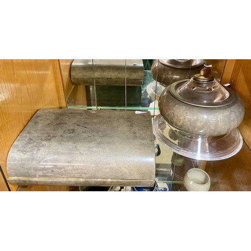 282 - A GREY CONCRETE DESIGN MAPLE CIGARETTE BOX - JUTSON LIGHTER AND ASHTRAY TOGETHER WITH A CHROME AND A... 