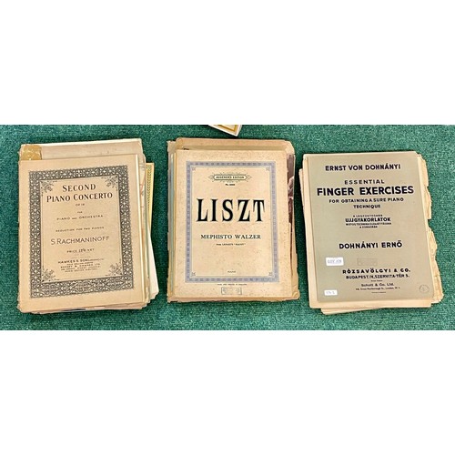 376 - QTY OF VINTAGE SHEET MUSIC