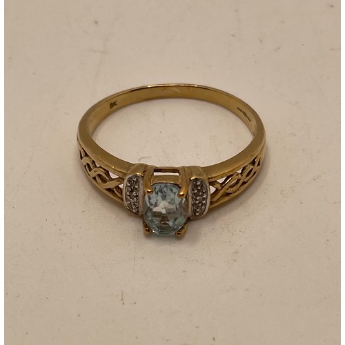 420 - 9CT YELLOW GOLD AND TOPAZ RING, SIZE U, 2.57G