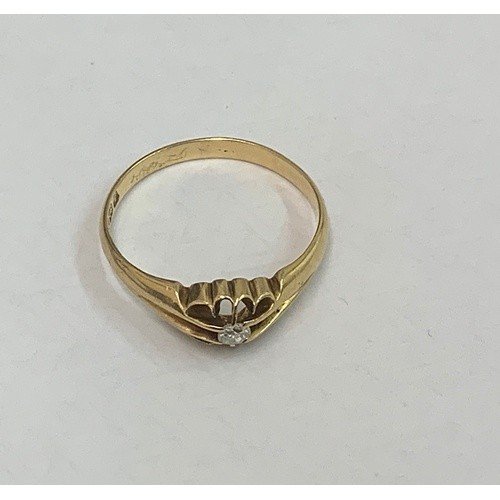 416 - 18CT GOLD AND 0.3CT DIAMOND RING, 4.04G, SIZE T