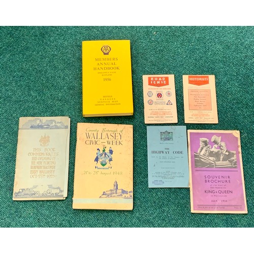 260 - A SMALL COLLECTION OF VINTAGE PROGRAMMES AND MANUALS INCL - A 1956 AA ANNUAL HANDOOK IN ORIGINAL DLE... 