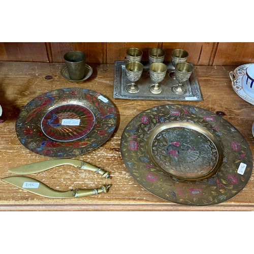 337 - SMALL COLLECTION OF CAIROWARE STYLE BRASS ITEMS - INC. TRAY, PEACOCK PLATES ETC.