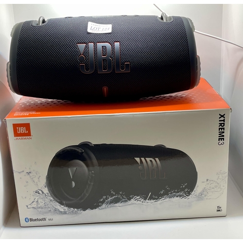 124 - BOXED JBL XTREME 3 PORTABLE BLUETOOTH SPEAKER WITH CARRY STRAP