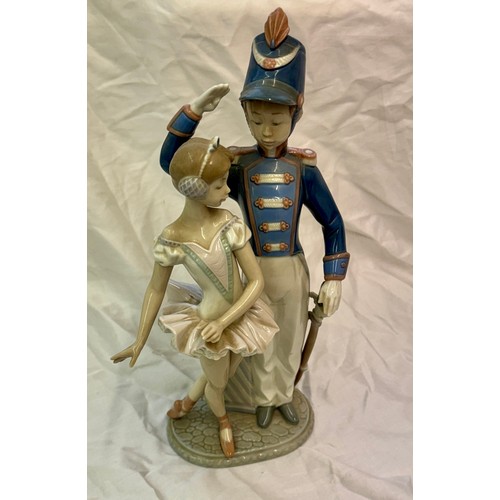 454 - LLADRO 05935 NUTCRACKER SUITE WITH ORIGINAL BOX 
Designer: Jose Luis Alvarez
Year Designed:1993
Year... 