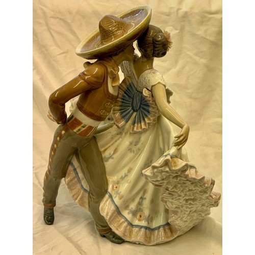 462 - LLADRO 5415 MEXICAN DANCER WITH GENERIC LLADRO BOX
Designer: Regino Torrijos
Year Designed: 1987
Yea... 