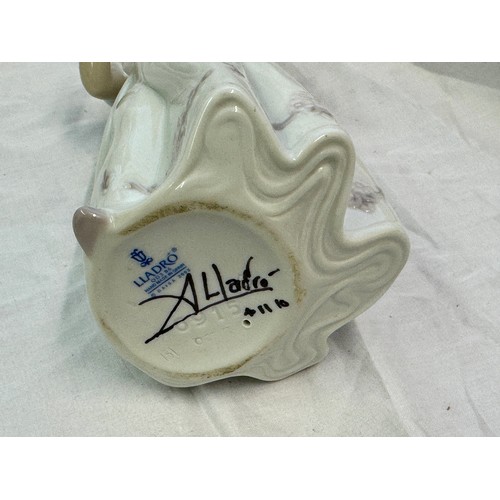 467 - LLADRO 01006915 FOR A SPECIAL SOMEONE SIGNED WITH ORIGINAL LLADRO BOX