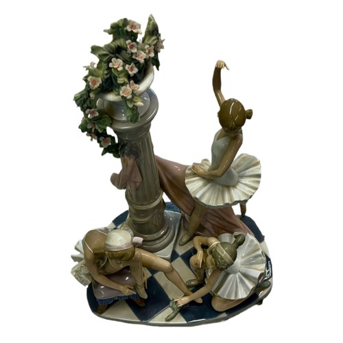 474 - LLADRO 5235 BALLET TRIO WITH GENERIC LLADRO BOX - Designer:  Salvador Debon Year Designed:  1984 Yea... 