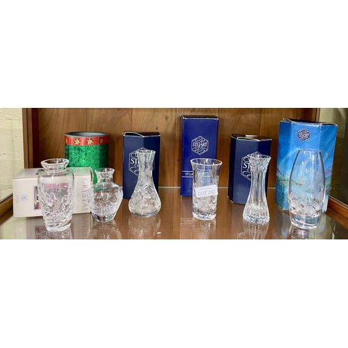 499 - SIX (6) BOXED MINIATURE CRYSTAL VASES - X5 STUART CRYSTAL -(X4 WITH STUART CRYSTAL BOXES) AND X1 CRY... 