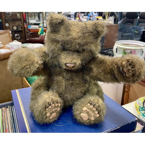 333 - AN ANIMATRONIC TEDDY BEAR -WITH BATTERIES - SOUND/MOVEMENT GWO