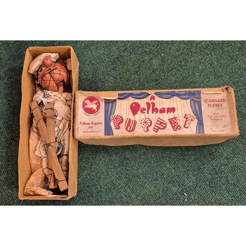 292 - VINTAGE BOXED PELHAM PUPPET -THE CHEF