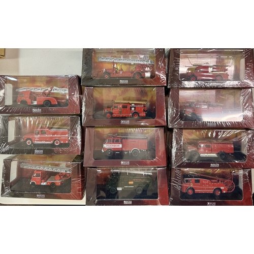 289 - ATLAS EDITIONS MODEL CARS: FIRE ENGINES: i. Atlas Editions 4144104 Dennis F 12 Fire Engine, ii. Atla... 