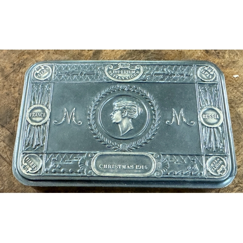 304 - WWI 1914 Princess Mary's Christmas Gift Tin