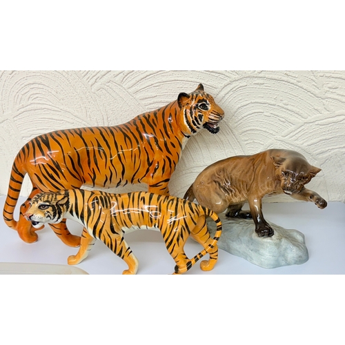 421 - 2 X LARGE BESWICK TIGER FIGURINES - TIGER AND TIGRESS AND BESWICK MOUNTAIN LION/PUMA - MARKED TO BAS... 