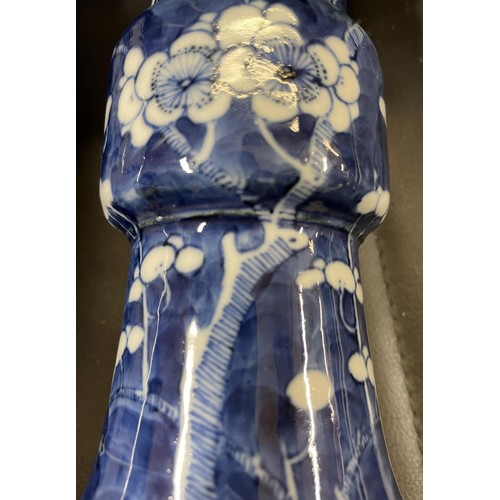 423 - TWO 19TH CENTURY CHINESE BLUE & WHITE VASES - H:22CMS & 19.5CMS ONE WITH DRAGON DESIGN AND THE OTHER... 