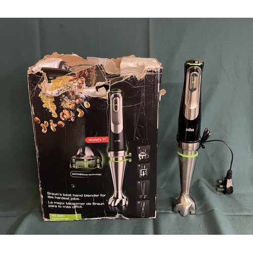 96 - BOXED BRAUN MULTI QUICK 5V HAND HELD BLENDER WITH SOME ACCESSORIES