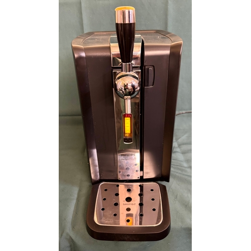102 - PHILLIPS PERFECT DRAFT BEER DISPENSER FOR 6L BEER KEG - WITH DRAFT NOZZLE