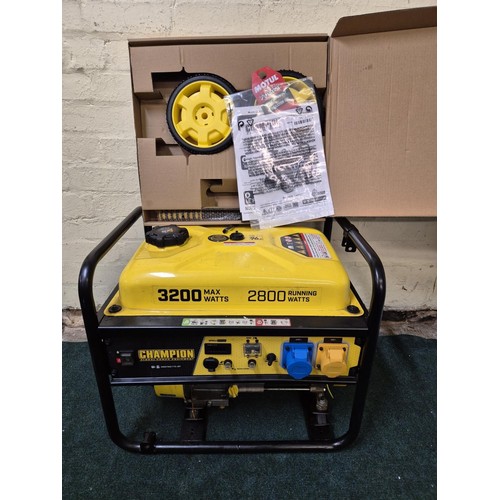 195 - CHAMPION PORTABLE PETROL GENERATOR 3200 MAX WATTS (GOOD COMPRESSION)