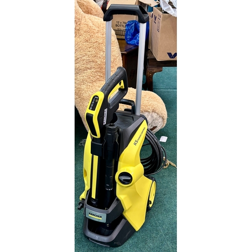 197 - KARCHER K5 PRESSURE WASHER WITH LANCE -  POWERS UP BUT UNABLE TO PUT WATER THROUGH