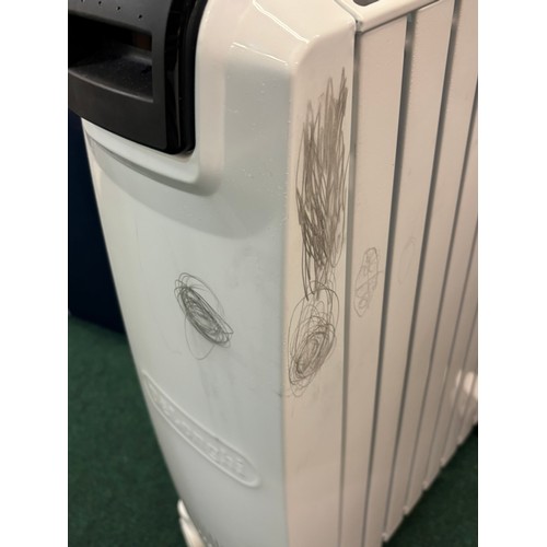 74A - DELONGHI DRAGON 4 PRO - PEN MARKS TO SIDES