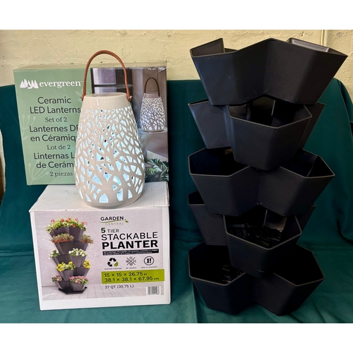 217 - BOXED GARDEN CENTRAL 5 TIER STACKABLE PLANTER 15X15X26.75