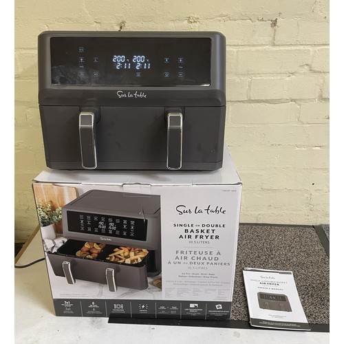64 - BOXED SUR LA TABLE 10.5L SINGLE/DUAL BASKET DIGITAL AIR FRYER