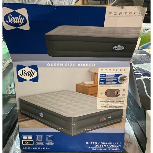 82 - BOXED SEALY QUEEN SIZE INFLATABLE MATTRESS WITH BUILT IN PUMP