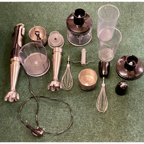 110 - BOXED BRAUN MULTI QUICK 5V HAND HELD BLENDER WITH LOTS OF EXTRA ACCESSORIES