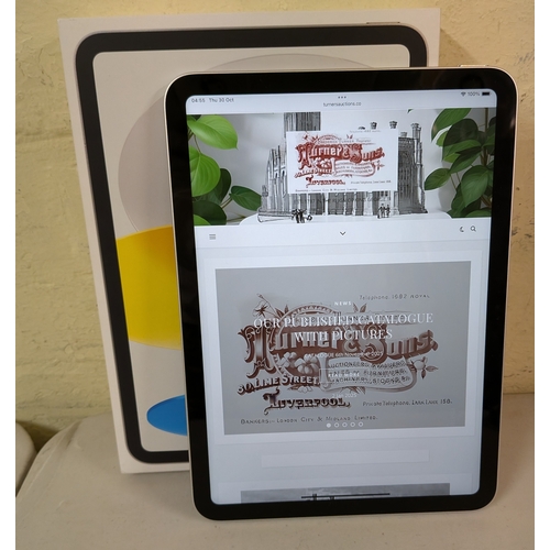 10 - BOXED APPLE IPAD A16 (11TH GEN) 128GB WITH CHARGING CABLE IN SILVER S/N XT7GJJ7M54 - NOT LINKED TO A... 