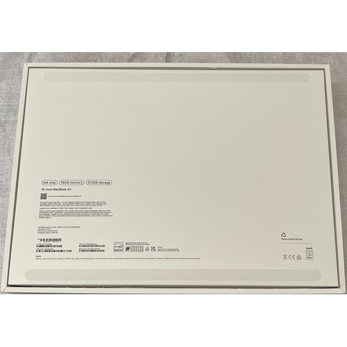 60 - APPLE MACBOOK AIR 15 M MW1M3B/A M4 512GB 10C/10G, WITH BOX, CHARGER, DOCS