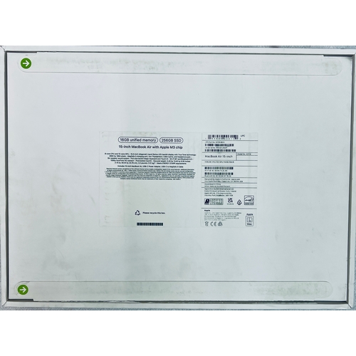 61 - APPLE MACBOOK AIR 15 MN MC9G4B/A M3 256GB 8C/10G  S/N. HM2QYJDQ9T -BOX, CHARGER, DOCUMENTS