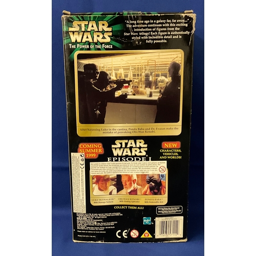 282 - BOXED HASBRO 57114/57111 ASST PONDA BABA STAR WARS THE POWER OF THE FORCE FIGURINE