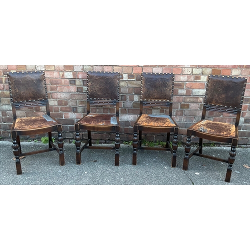 331 - A SET OF X4 REPRODUCTION CROMWELLIAN STYLE CHAIRS, LEATHER SEATS AND BACKS WITH STUDDED TRIM ON TURN... 