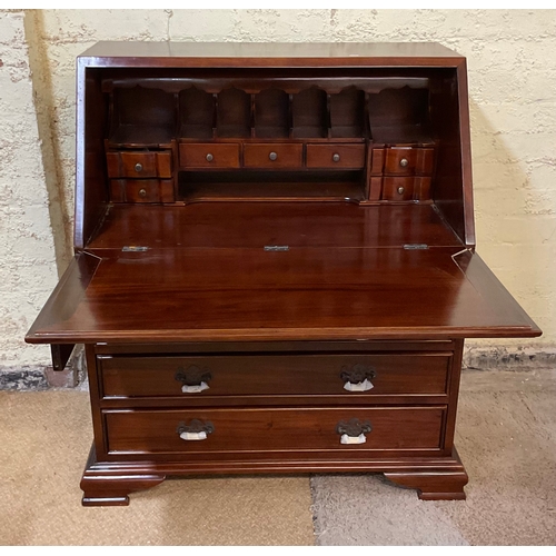 339 - A GEORGIAN STYLE MAHOGANY BUREAU DESK ON BRACKET FEET, WITH FIVE DRAWERS - APPROX 100.CM.H X 85.CM.W... 
