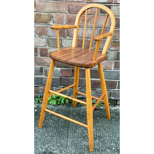 322 - A VINTAGE ERCOL STYLE MIDE CENTURY HIGH CHAIR - APPROX 82.CM.H X 31.CM.D X 30.CM.W