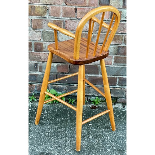 322 - A VINTAGE ERCOL STYLE MIDE CENTURY HIGH CHAIR - APPROX 82.CM.H X 31.CM.D X 30.CM.W