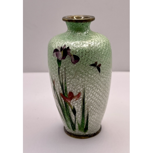 357 - OTA TOSHIRO (1869-1940) - A SMALL SIGNED JAPANESE -A MEIJI PERIOD GIN BARI VASE -A CLOISONNE VASE DE... 