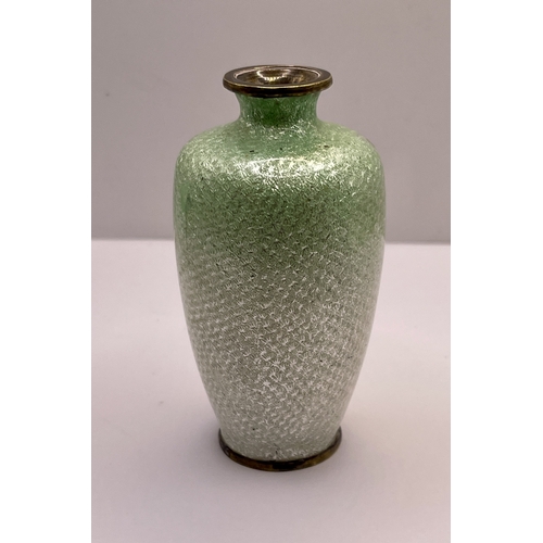 357 - OTA TOSHIRO (1869-1940) - A SMALL SIGNED JAPANESE -A MEIJI PERIOD GIN BARI VASE -A CLOISONNE VASE DE... 