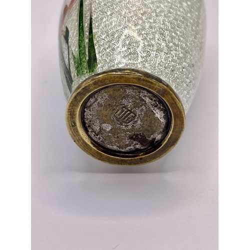 357 - OTA TOSHIRO (1869-1940) - A SMALL SIGNED JAPANESE -A MEIJI PERIOD GIN BARI VASE -A CLOISONNE VASE DE... 