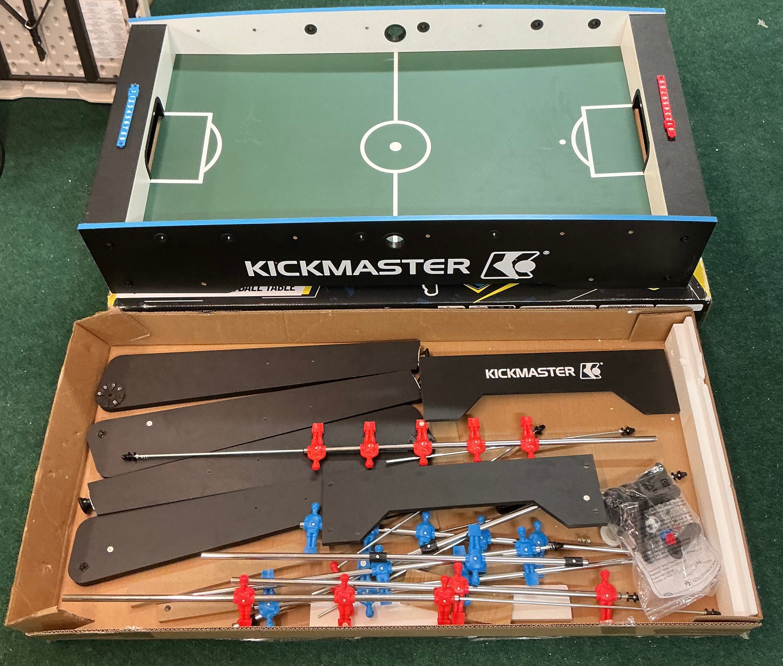 BOXED KICKMASTER QUICK FOLD 4FT FOOTBALL TABLE