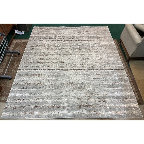 39 - CALVIN KLEIN ‘RADIUS’ SILVER/GREY/GOLD AREA RUG 238cm x 299cm