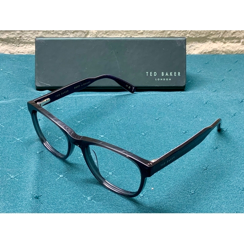 52 - PAIR OF TED BAKER SPECTACLES IN BLACK WITH CASE - “DUKE” B964