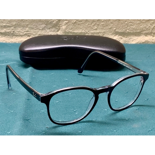 53 - PAIR OF RAYBAN SPECTACLE FRAMES IN BLACK WITH CASE - RB5417