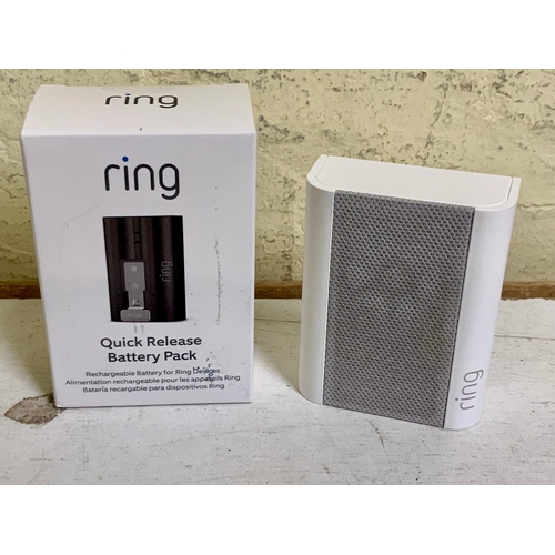 24 - BOXED RING QUICK RELEASE BATTERY PACK TOGETHER WITH A RING DOORBEEL CHIME