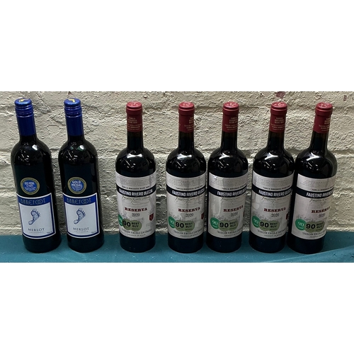36 - 5 BOTTLES OF FAUSTINO RIVERO ULRCIA 2020 RESERVA TOGETHER WITH 2 BOTTLES OF BAREFOOT 2021 MERLOT