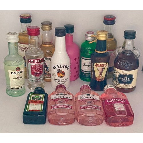 45 - A Collection of 14 Miniature Spirits -incl Whiskies: Famous grouse x2, Captain Morgan & Kraken Rum, ... 
