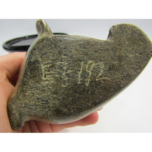 454 - An Inuit soapstone carving 