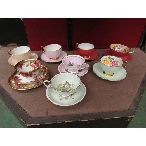 251 - Eight cups and saucers with internal floral decoration- Aynsley, Royal Chelsea, etc. (Paragon exampl... 