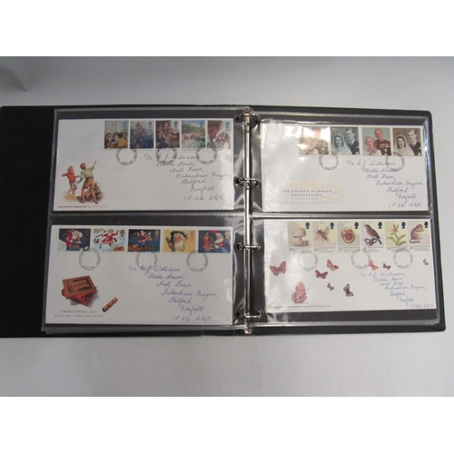 464 - A stamp collection including 20th Century UK and world and also UK 1st day covers