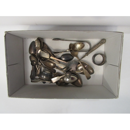 326 - A quantity of silver flatware including napkin rings and a toasting fork