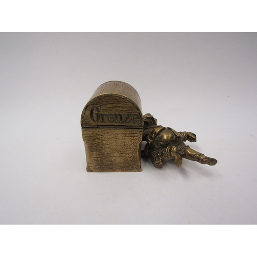 1366 - A brass inkwell engraved 